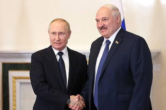 Песков раскрыл темы неформального общения Путина и Лукашенко на Валдае