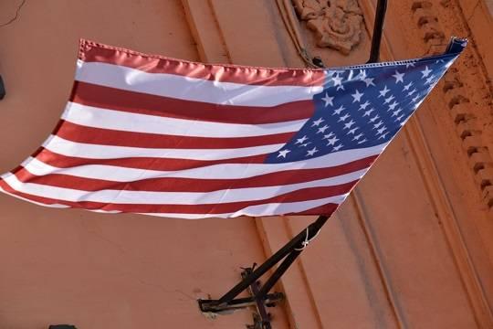 Посольство США в РФ призвало американцев немедленно покинуть Россию