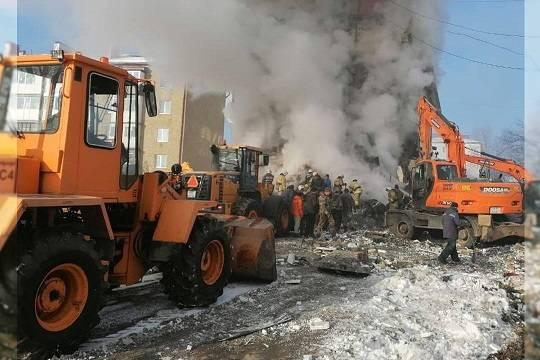 Причиной взрыва в доме на Сахалине может оказаться запрещенный 20-литровый газовый баллон
