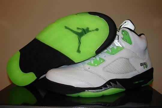 Против Nike начато расследование из-за обвинений в дискриминации белых