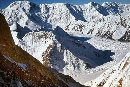 Раскрыта цель погибшей при восхождении на пик Победы российской альпинистки