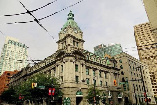 Раскрыто имя крупнейшего владельца недвижимости в мире