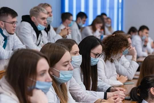 Раскрыты подробности отработок для выпускников медицинских вузов