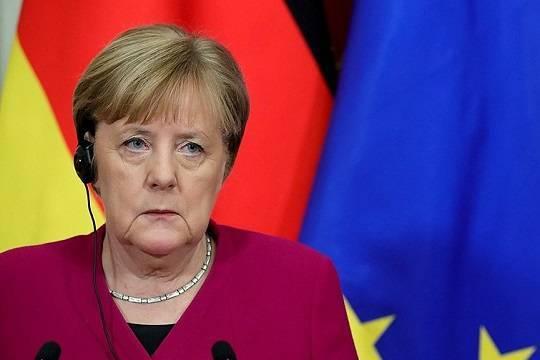 Разведка США: в 2020 году Меркель была противницей переизбрания Трампа