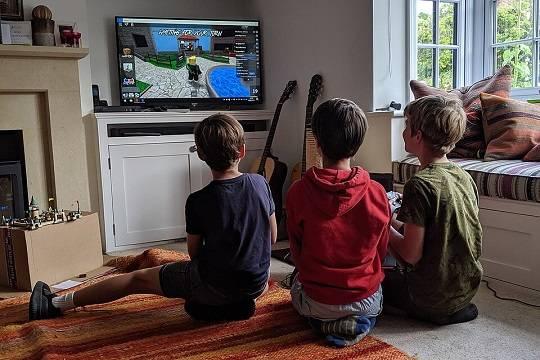Roblox разблокировали в России после выполнения требований законодательства