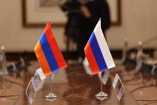 Российский посол раскрыл причину размещения пограничников РФ на границе Армении и Азербайджана