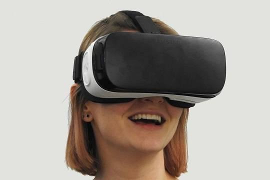 Россиянкам предложили рожать в VR-очках