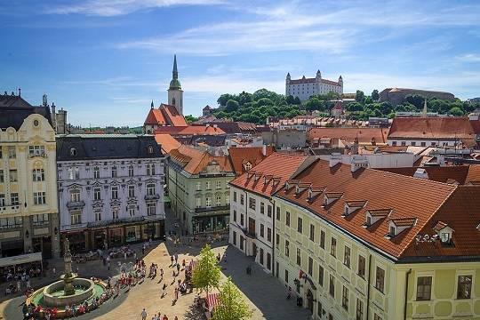 Словацкое консульство возобновило приём заявок на туристические визы от россиян