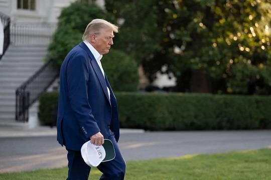 Стало известно о нежелании Трампа изолировать Россию экономически