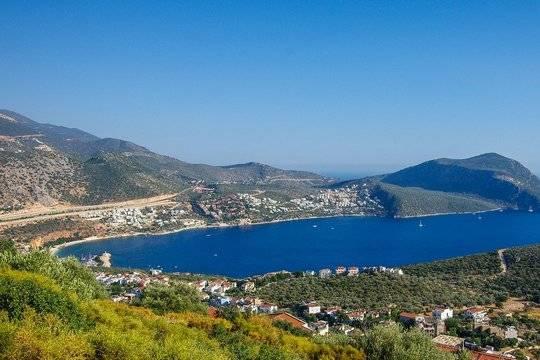 Турция планирует создать новую авиакомпанию для перевозки российских туристов на курорты