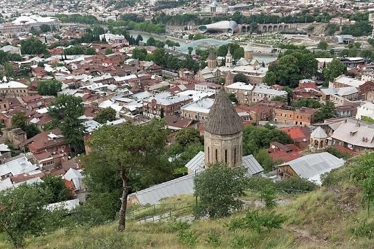 Участникам штурма президентского дворца в Тбилиси грозят длительные сроки