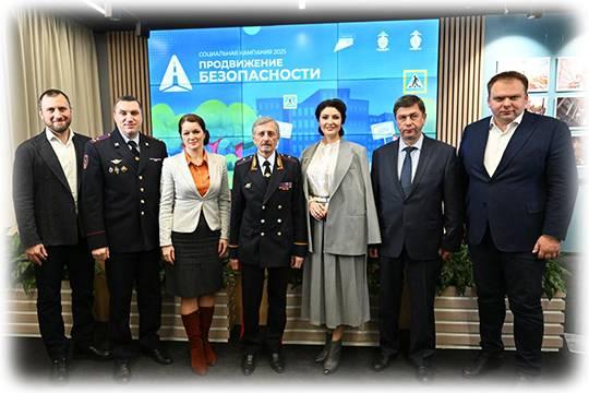 В 40 регионах России прошли уроки, лекции, интерактивы для пешеходов и водителей