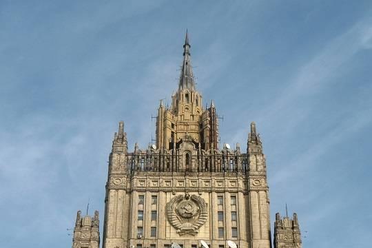 В МИД призвали граждан оценивать риски перед поездкой в другие страны