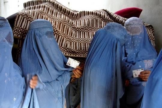 В ООН назвали последствия введения в Афганистане запрета на работу женщин в НПО