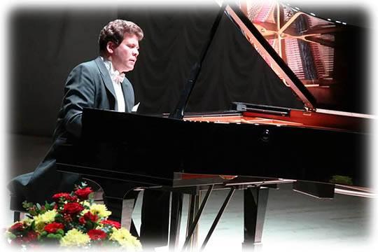 В Подмосковье в начале сентября пройдут концерты пианиста Дениса Мацуева