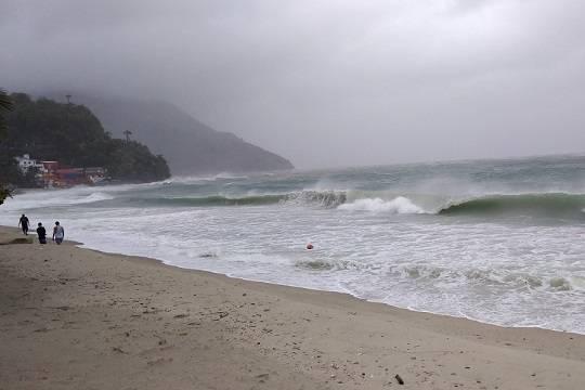 В прибрежных районах Филиппин проведут эвакуацию после землетрясения