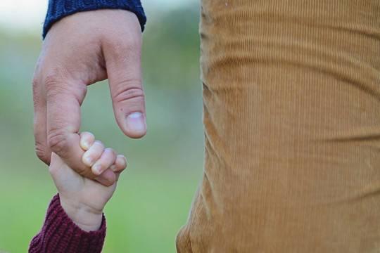 В России захотели продлить работу детских садов до восьми часов вечера