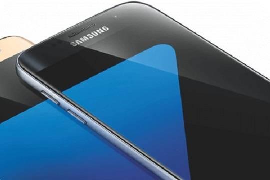 В Samsung отреагировали на обвинения в обмане владельцев смартфонов