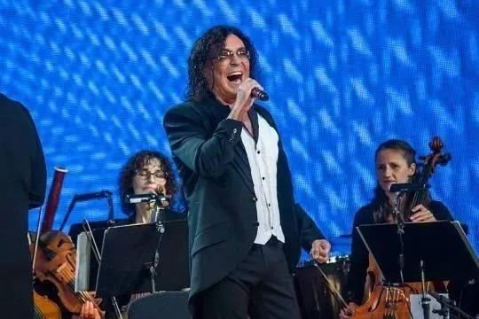 Валерий Леонтьев заработает миллионы на новогодних корпоративах в Москве