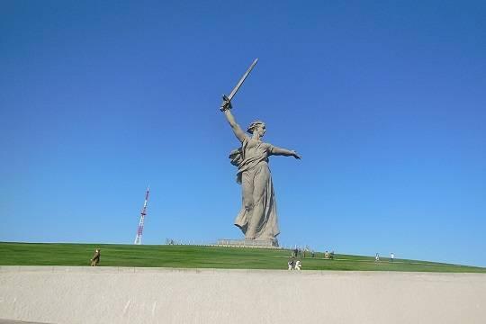 Власти Волгограда прокомментировали скандал из-за баннера к 9 мая