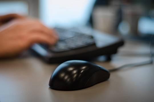 Власти Японии запустят мониторинг соцсетей для выявления нелегалов