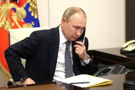 Владимир Путин и Эммануэль Макрон поговорили по телефону впервые с 2022 года