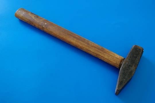 Вынесен приговор напавшему на школу в Курске подростку