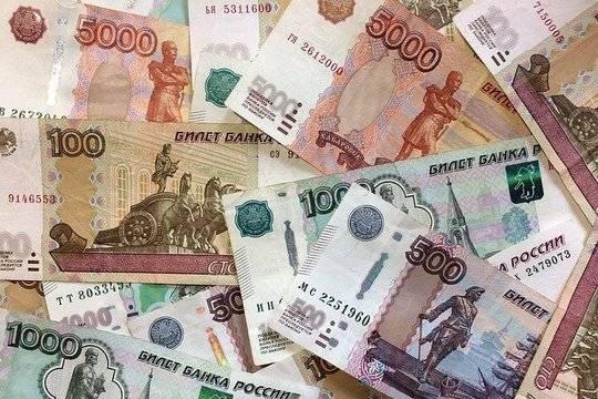 Экономист предупредил о риске голландской болезни из-за курса рубля